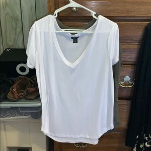 V neck tee!